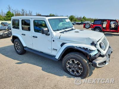Czwarte zdjęcie samochodu z boku: 2026 JEEP WRANGLER SAHARA VIN:1C4PJXEG6TW260852 - miniatura