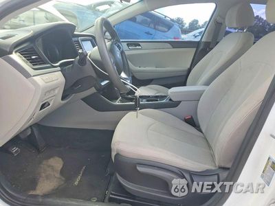 Zdjęcie 7 z 13 samochodu: 2019 HYUNDAI SONATA SE VIN:5NPE24AF4KH750730 - miniatura