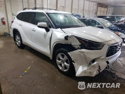 Czwarte zdjęcie samochodu z boku: 2022 TOYOTA HIGHLANDER L VIN:5TDCZRAH8NS094788 - miniatura