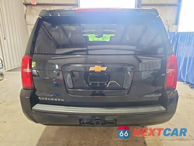 Zdjęcie 6 z 13 samochodu: 2019 CHEVROLET SUBURBAN K1500 LT VIN:1GNSKHKC4KR401128 - miniatura