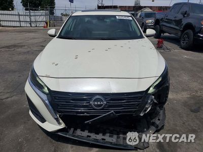 Piąte zdjęcie samochodu w środku: 2023 NISSAN ALTIMA SV VIN:1N4BL4DV3PN409464 - miniatura