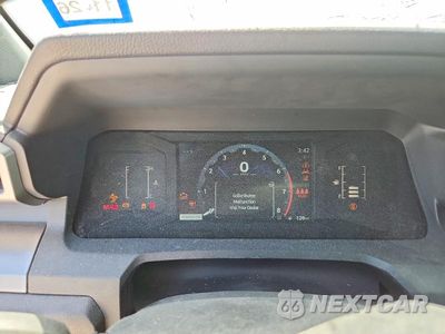 Zdjęcie 9 z 12 samochodu: 2024 TOYOTA TACOMA VIN:3TMKB5FN4RM018126 - miniatura