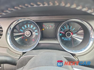 Zdjęcie 9 z 12 samochodu: 2013 FORD MUSTANG VIN:1ZVBP8AM9D5277577 - miniatura