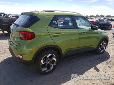 Trzecie zdjęcie samochodu z tyłu: 2024 HYUNDAI VENUE SEL VIN:KMHRC8A30RU311550 - miniatura