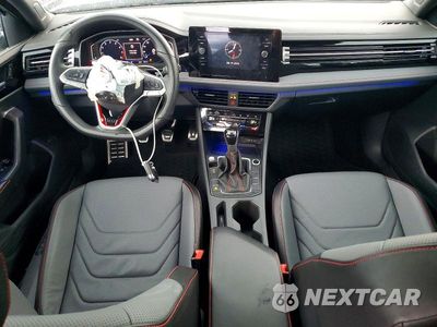 Zdjęcie 8 z 12 samochodu: 2026 VOLKSWAGEN JETTA GLI AUTOBAHN VIN:3VW1M7BU5TM038601 - miniatura