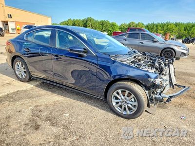 Czwarte zdjęcie samochodu z boku: 2026 MAZDA 3 VIN:JM1BPAAL3T1870052 - miniatura