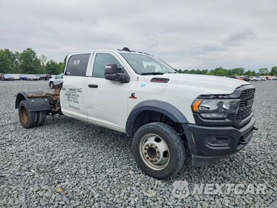 Czwarte zdjęcie samochodu z boku: 2024 RAM 4500 VIN:3C7WRKELXRG147016 - miniatura