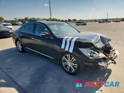 Czwarte zdjęcie samochodu z boku: 2012 HYUNDAI GENESIS 4.6L VIN:KMHGC4DF0CU174784 - miniatura