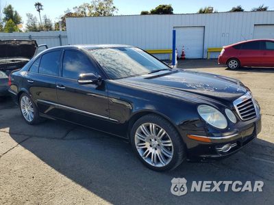 Czwarte zdjęcie samochodu z boku: 2007 MERCEDES-BENZ E 550 4MATIC VIN:WDBUF90XX7X213572 - miniatura