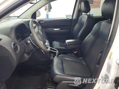 Zdjęcie 7 z 13 samochodu: 2016 JEEP COMPASS LATITUDE VIN:1C4NJCEA8GD633435 - miniatura
