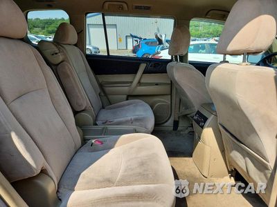 Zdjęcie 11 z 13 samochodu: 2008 TOYOTA HIGHLANDER BASE VIN:JTEES41A782034852 - miniatura