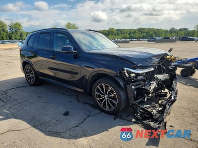 Czwarte zdjęcie samochodu z boku: 2021 BMW X5 XDRIVE40I VIN:5UXCR6C00M9G29732 - miniatura
