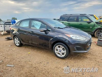 Czwarte zdjęcie samochodu z boku: 2015 FORD FIESTA SE VIN:3FADP4BJ5FM114288 - miniatura