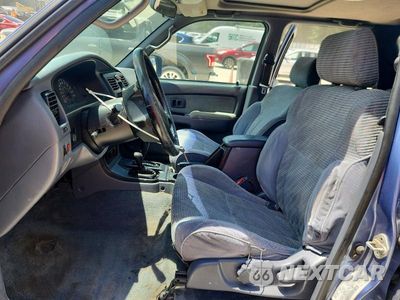 Zdjęcie 7 z 14 samochodu: 2000 TOYOTA 4RUNNER SR5 VIN:JT3HN86R2Y0261039 - miniatura