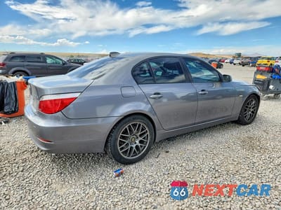 Trzecie zdjęcie samochodu z tyłu: 2008 BMW 535 XI VIN:WBANV93598CZ67118 - miniatura