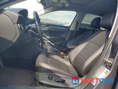 Zdjęcie 7 z 12 samochodu: 2020 VOLKSWAGEN PASSAT R-LINE VIN:1VWMA7A38LC017550 - miniatura