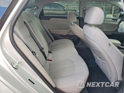 Zdjęcie 10 z 12 samochodu: 2018 HYUNDAI SONATA SE VIN:5NPE24AFXJH677958 - miniatura