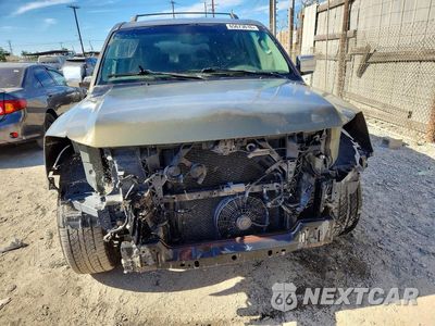 Piąte zdjęcie samochodu w środku: 2005 NISSAN ARMADA SE VIN:5N1AA08A15N712375 - miniatura