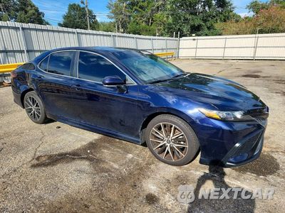 Czwarte zdjęcie samochodu z boku: 2022 TOYOTA CAMRY SE VIN:4T1G11AK2NU641874 - miniatura