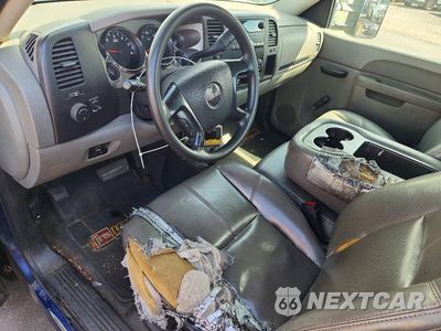 Zdjęcie 8 z 12 samochodu: 2014 GMC SIERRA K2500 HEAVY DUTY VIN:1GT02ZCG9EF176914 - miniatura