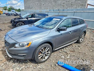 2018 VOLVO V60 CROSS COUNTRY PREMIER YV440MWK1J2055335 - główne zdjęcie licytacji z USA - miniatura