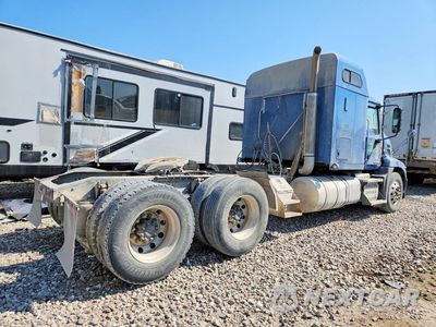 Trzecie zdjęcie samochodu z tyłu: 2014 MACK CXU613 SEMI TRUCK VIN:1M1AW09Y1EM040826 - miniatura