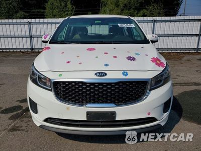 Piąte zdjęcie samochodu w środku: 2017 KIA SEDONA L VIN:KNDMA5C17H6285045 - miniatura
