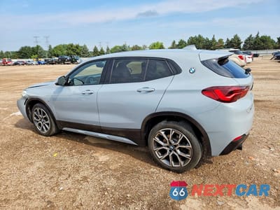 Drugie zdjęcie samochodu z przodu: 2022 BMW X2 XDRIVE28I VIN:WBXYJ1C06N5U63632 - miniatura