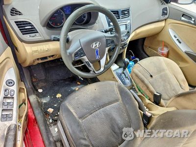 Zdjęcie 8 z 12 samochodu: 2012 HYUNDAI ACCENT GLS VIN:KMHCU4AE4CU080544 - miniatura