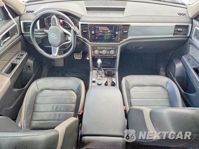 Zdjęcie 8 z 14 samochodu: 2022 VOLKSWAGEN ATLAS SEL PREMIUM R-LINE VIN:1V2FR2CA1NC510586 - miniatura
