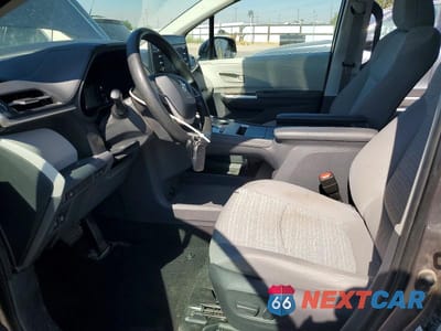 Zdjęcie 7 z 13 samochodu: 2021 TOYOTA SIENNA LE VIN:5TDKSKFC3MS006345 - miniatura