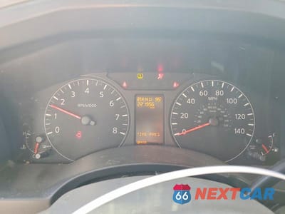 Zdjęcie 9 z 13 samochodu: 2016 NISSAN NV 2500 HD SV VIN:1N6BF0KY9GN802728 - miniatura