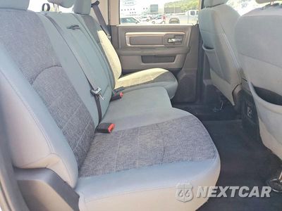 Zdjęcie 10 z 12 samochodu: 2017 RAM 1500 SLT VIN:3C6RR6LT5HG604969 - miniatura
