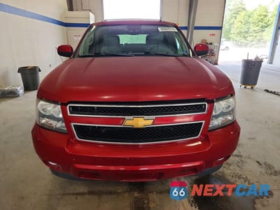 Piąte zdjęcie samochodu w środku: 2014 CHEVROLET TAHOE K1500 LT VIN:1GNSKBE02ER196878 - miniatura
