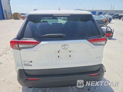 Zdjęcie 6 z 13 samochodu: 2020 TOYOTA RAV4 XLE VIN:JTMW1RFV8LD056179 - miniatura