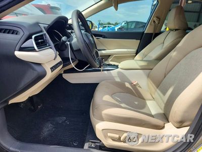 Zdjęcie 7 z 12 samochodu: 2018 TOYOTA CAMRY LE VIN:4T1B11HK5JU049671 - miniatura