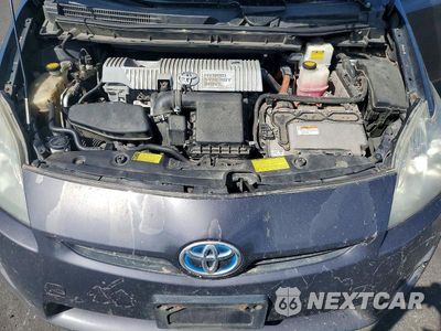 Zdjęcie 11 z 12 samochodu: 2011 TOYOTA PRIUS THREE VIN:JTDKN3DU8B0316869 - miniatura