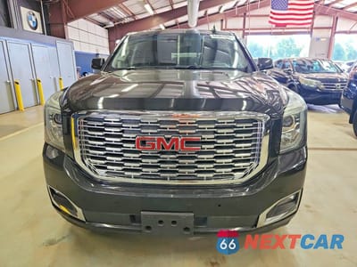 Piąte zdjęcie samochodu w środku: 2020 GMC YUKON XL DENALI VIN:1GKS2HKJ5LR134465 - miniatura
