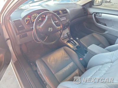 Zdjęcie 8 z 12 samochodu: 2007 HONDA ACCORD EX VIN:1HGCM72607A019522 - miniatura