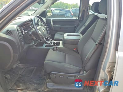 Zdjęcie 7 z 12 samochodu: 2012 CHEVROLET SILVERADO K1500 LT VIN:3GCPKSE70CG270341 - miniatura