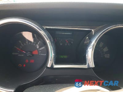 Zdjęcie 9 z 13 samochodu: 2008 FORD MUSTANG VIN:1ZVHT84N885115195 - miniatura