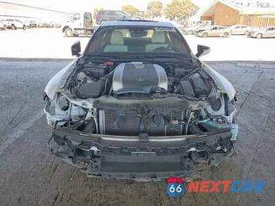 Piąte zdjęcie samochodu w środku: 2023 LEXUS IS 350 F SPORT VIN:JTHGZ1B25P5064748 - miniatura
