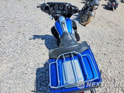 Zdjęcie 6 z 9 samochodu: 2009 HARLEY-DAVIDSON FLHTCU VIN:1HD1FC4109Y631657 - miniatura
