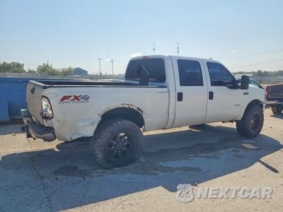 Trzecie zdjęcie samochodu z tyłu: 2004 FORD F250 SUPER DUTY VIN:1FTNW21P24EA39953 - miniatura