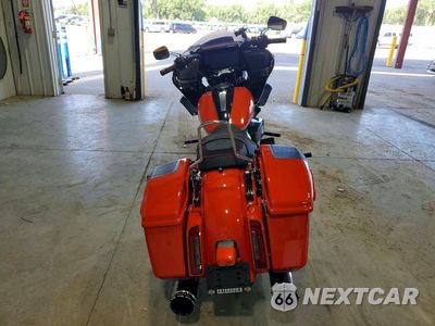 Czwarte zdjęcie samochodu z boku: 2024 HARLEY-DAVIDSON FLTRXSE VIN:1HD1TC618RB963550 - miniatura
