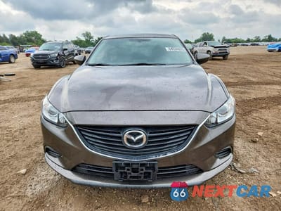 Piąte zdjęcie samochodu w środku: 2016 MAZDA 6 SPORT VIN:JM1GJ1U58G1460776 - miniatura