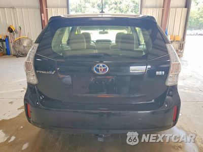 Zdjęcie 6 z 12 samochodu: 2013 TOYOTA PRIUS V THREE VIN:JTDZN3EU8D3286951 - miniatura