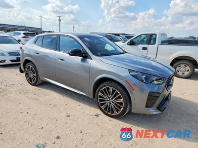 Czwarte zdjęcie samochodu z boku: 2025 BMW X2 XDRIVE28I VIN:WBX63GM06S5170196 - miniatura