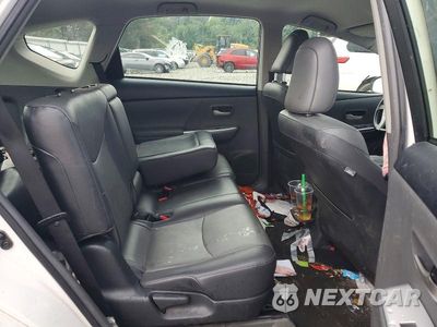 Zdjęcie 10 z 12 samochodu: 2013 TOYOTA PRIUS V FIVE VIN:JTDZN3EU3D3277915 - miniatura