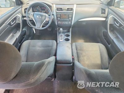 Zdjęcie 8 z 13 samochodu: 2015 NISSAN ALTIMA 2.5 S VIN:1N4AL3AP7FC467048 - miniatura